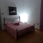 B&B A Casa Di Adele 카세르타