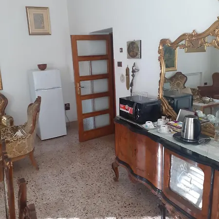 B&B A Casa Di Adele 카세르타