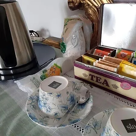 A Casa Di Adele Oda ve Kahvaltı Caserta