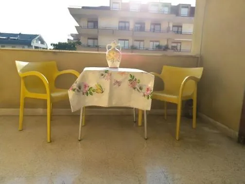 فندق مبيت وإفطار A Casa Di Adele 3*